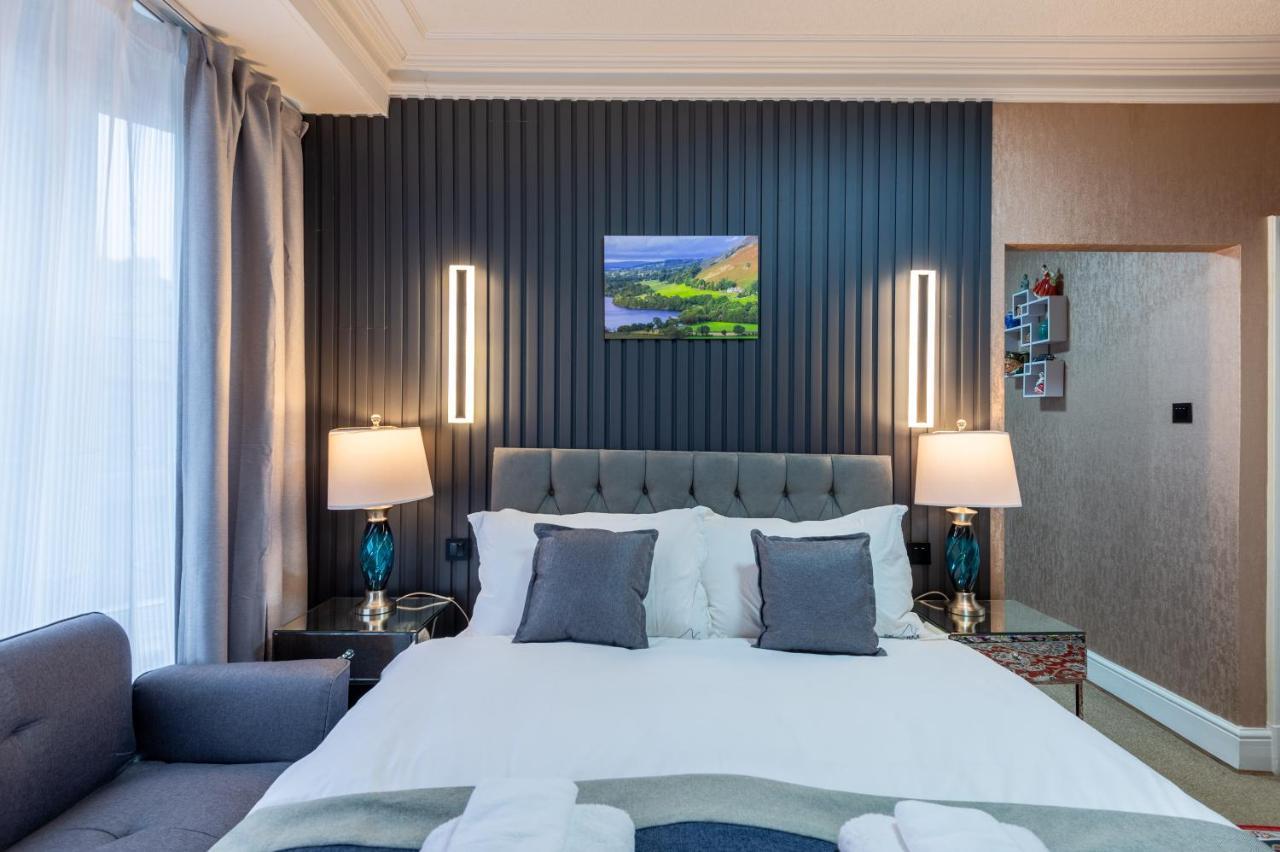 The Ambleside Apartments - Self Catering With Private Kitchen - Best For Location 외부 사진